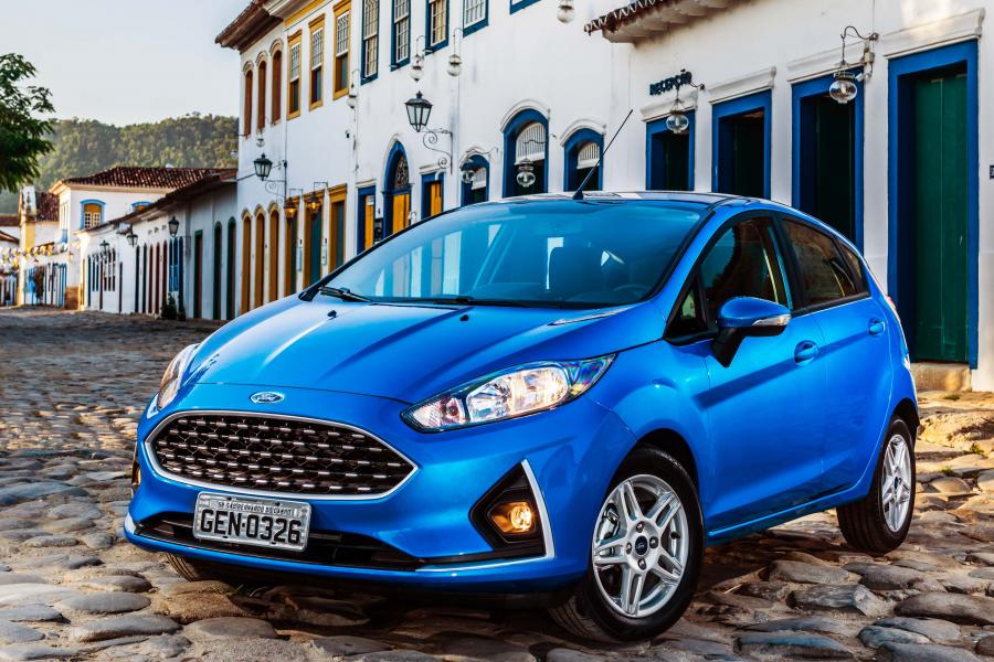  Ford Fiesta SEL 2017 года  (LA) (фото 12 из 17)